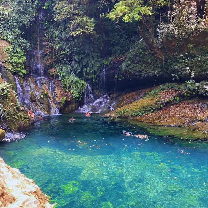 Poço Azul - Chapada das Mesas